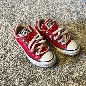 Red converse all stars